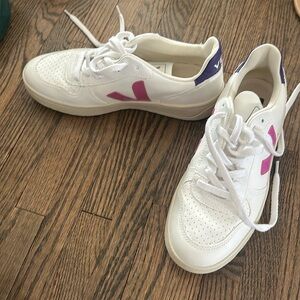 Veja sneakers
